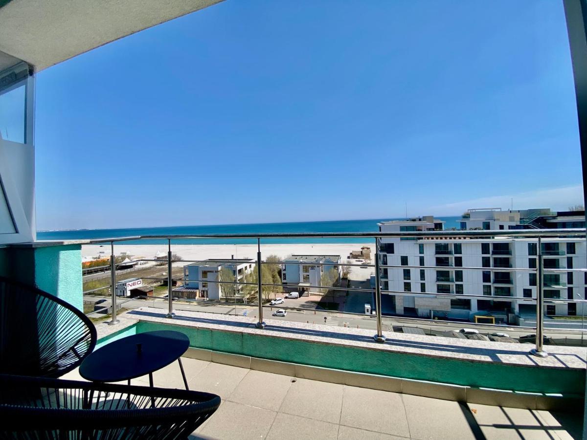 Valy Apartments Summerland Mamaia Exterior photo